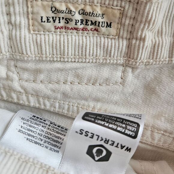 LEVI'S Middy Ankle Bootcut Ribbed Corduroy Flare Leg Trouser Pants Safari Tan 29 - Picture 8 of 10